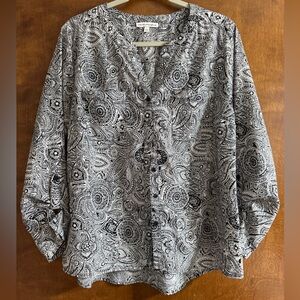 Notations Black & White Paisley Button-Front Shirt